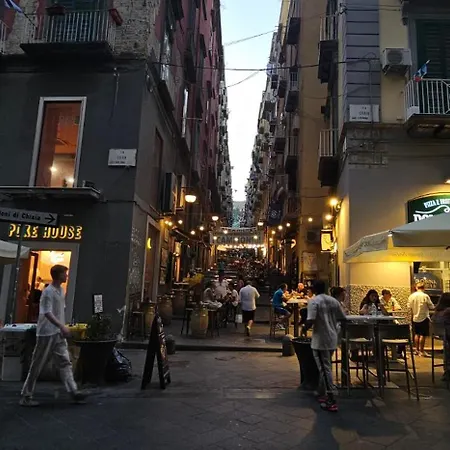 Chiaia Maison Apartament *