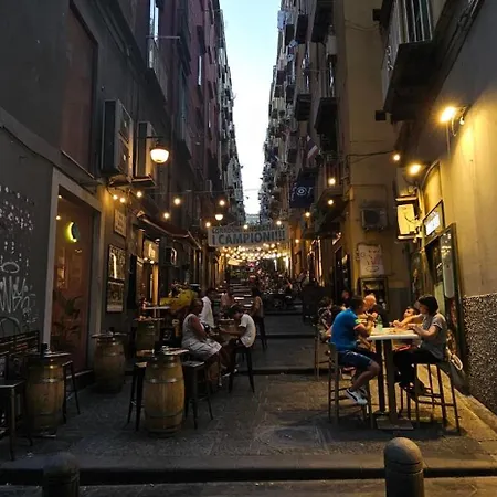 Chiaia Maison * Neapol